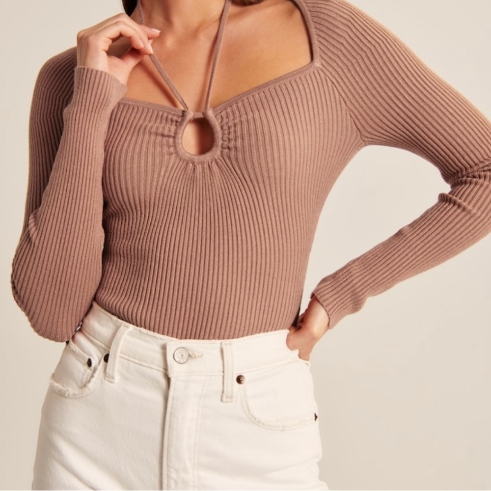Abercrombie Strappy Cinched Front Sweater Bodysuit - Picture 2 of 6